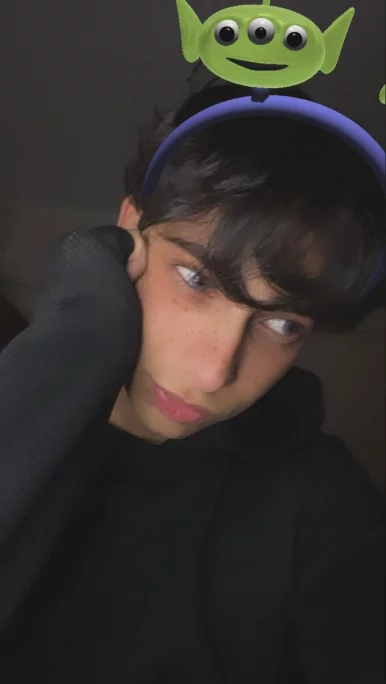 Photo of model @m7gsx