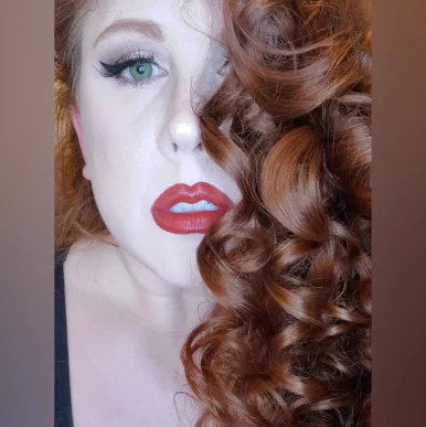 Photo of model @madamtessav