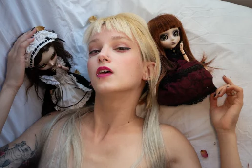 Photo of model @maiantheme