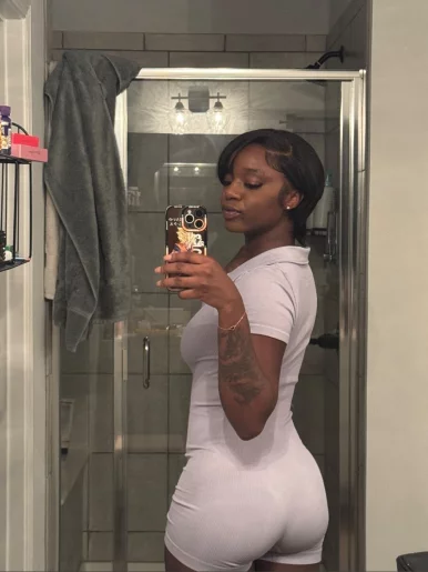 Photo of model @majestynasty