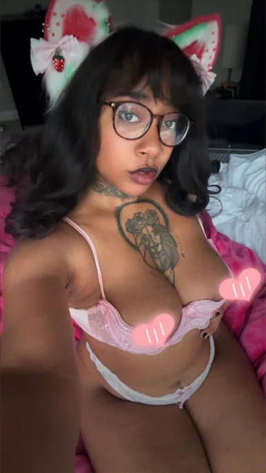 Photo of model @malicemiya