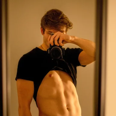 Photo of model @maple_cock