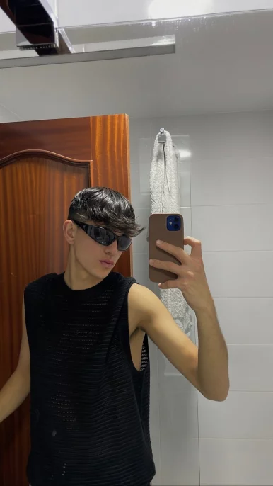 Photo of model @marcostwinkkk