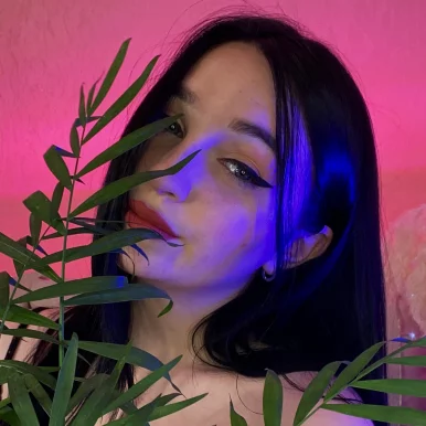 Photo of model @mari_babe