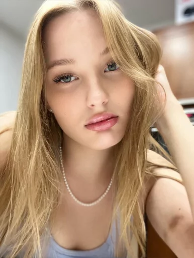 Photo of model @marieeplays