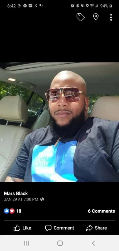 Photo of model @marsblacxxx