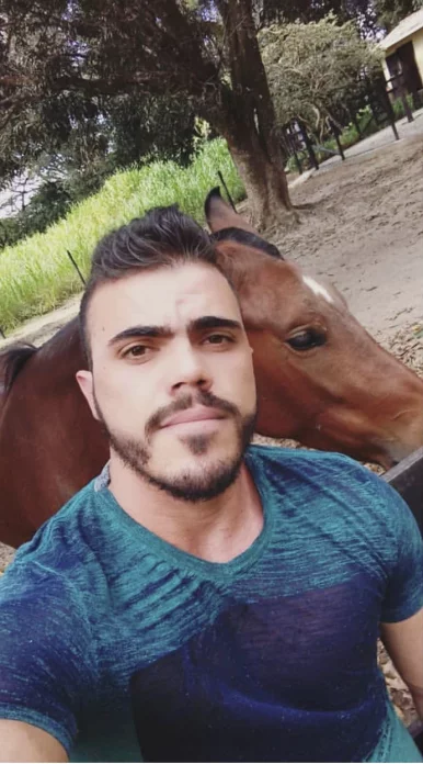 Photo of model @mdebian1