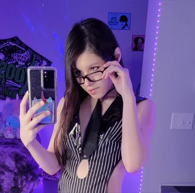 Photo of model @meilanimauve