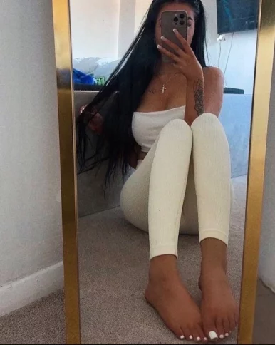 Photo of model @melissa_tekin