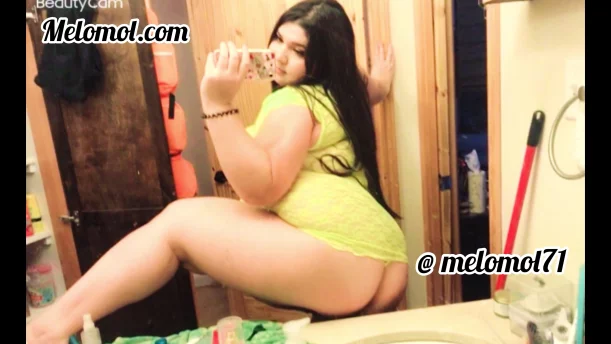 Photo of model @melomol71