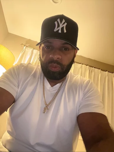 Photo of model @melvinsalvator