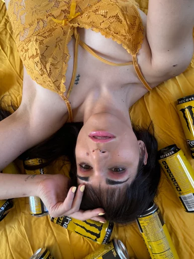 Photo of model @miamacana