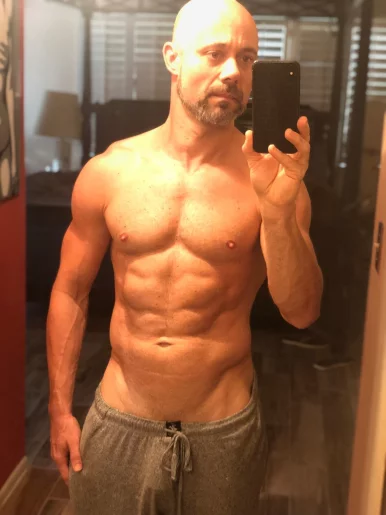 Photo of model @michaeldfoxxx