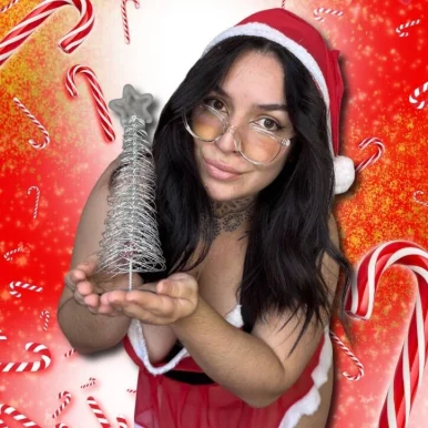 Photo of model @miluxxxs