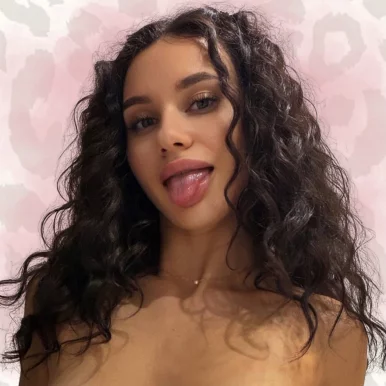 Photo of model @mimimiad