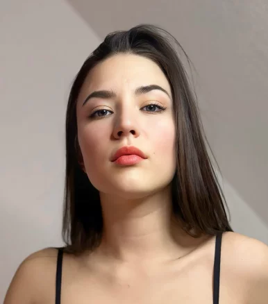 Photo of model @miss_caroline