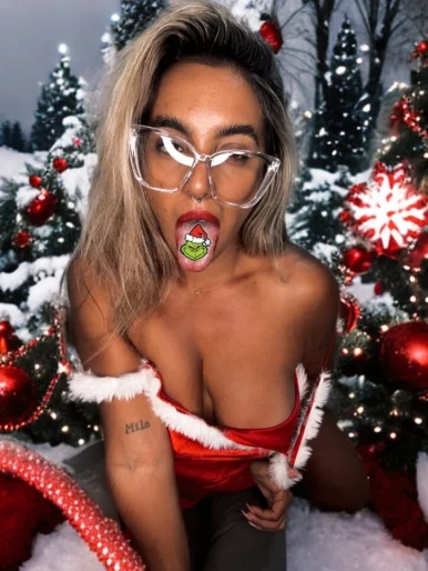 Photo of model @mistressbruna999