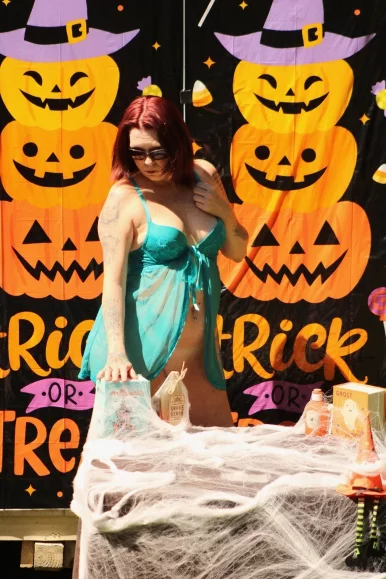 Photo of model @mistressdee