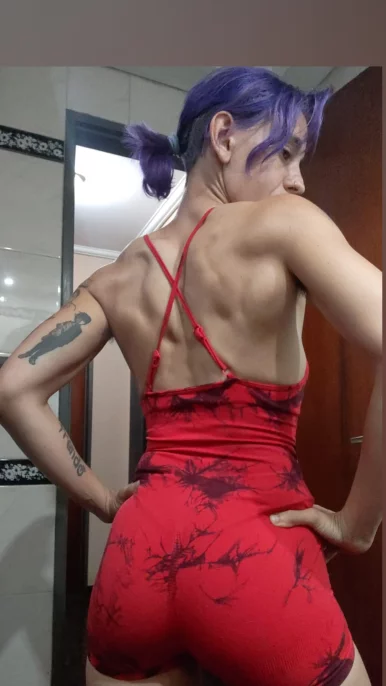 Photo of model @mitziedupree