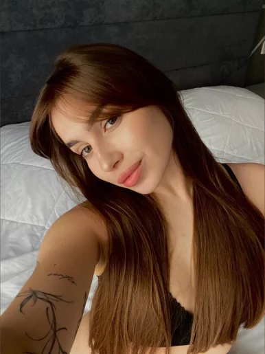 Photo of model @miya_cutie