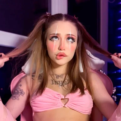 Photo of model @miyuki_x