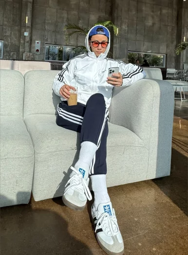 Photo of model @mj2110