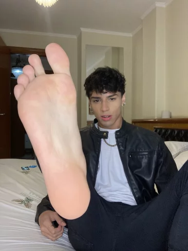 Photo of model @mlkfetish