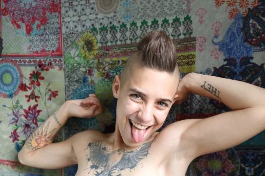 Photo of model @mohawk_noproblems