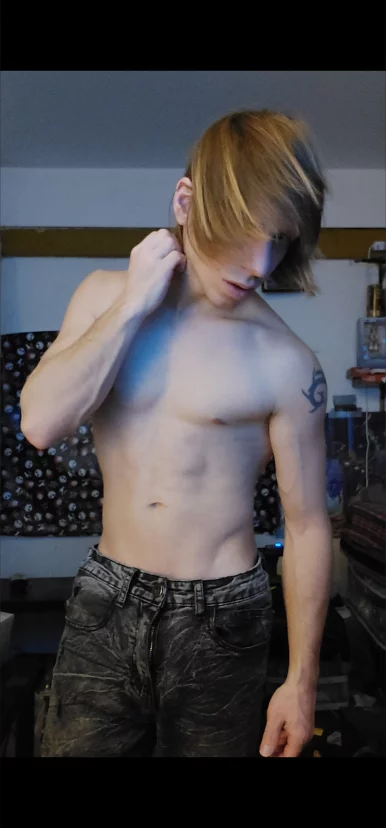 Photo of model @mohicanprince