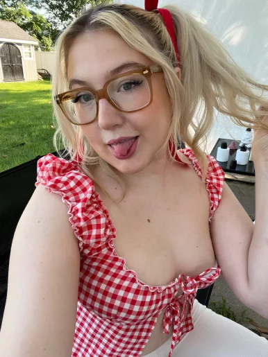 Photo of model @mollysnacks