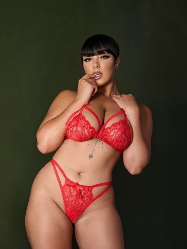 Photo of model @mortalmikasa