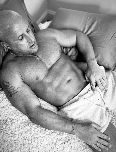 Photo of model @mrmidnightenergy