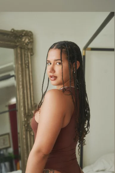 Photo of model @mxdsiren