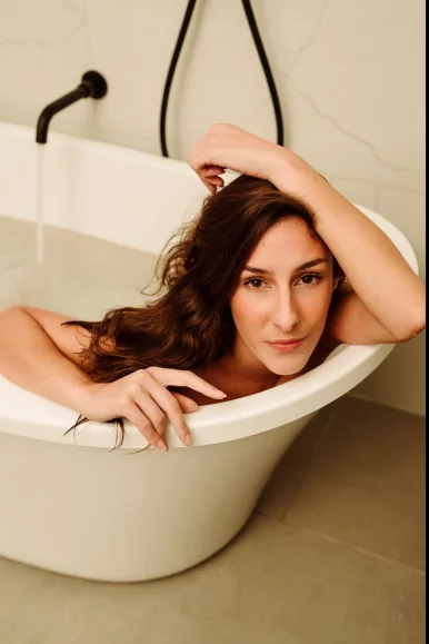 Photo of model @naomiesmae