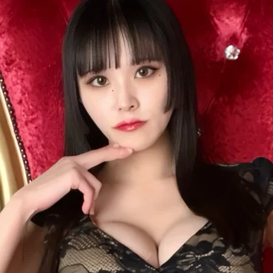 Photo of model @naomifromjapan