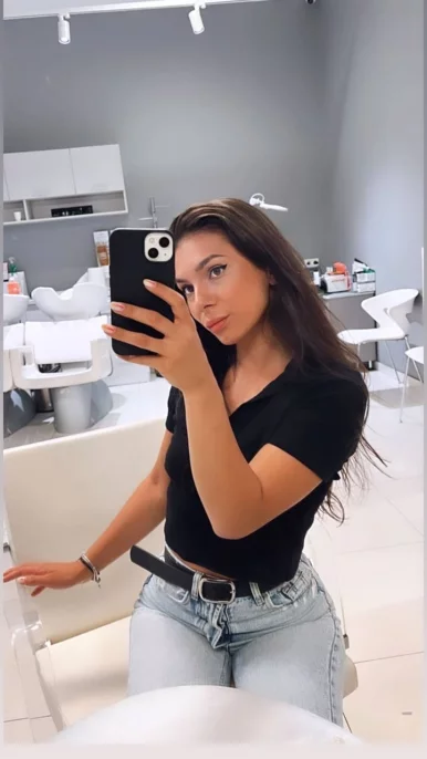 Photo of model @nashababe