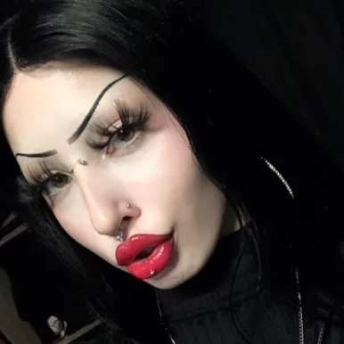 Photo of model @natalia-black