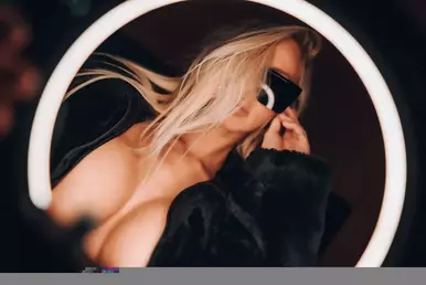 Photo of model @nathalycheriexxx