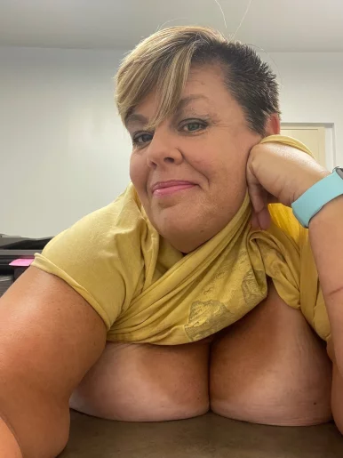 Photo of model @naughtylolatx