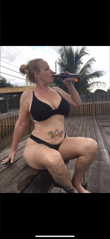 Photo of model @naughtynurses1123