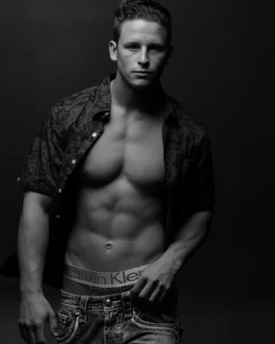 Photo of model @naughtyshowman