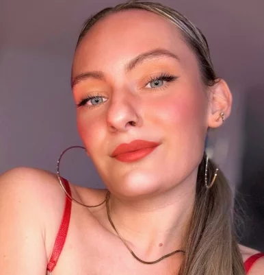 Photo of model @nelasommer