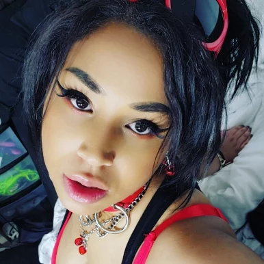 Photo of model @nerdyrena