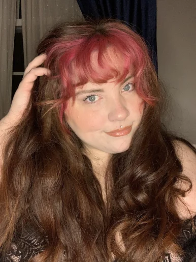 Photo of model @newengland_girl