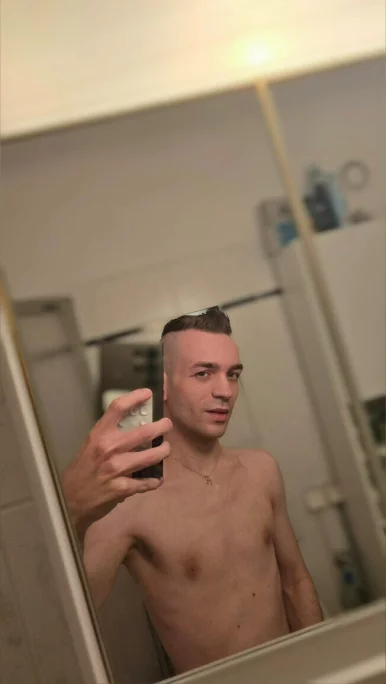 Photo of model @nick.subvyx