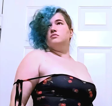 Photo of model @nikkihill_free