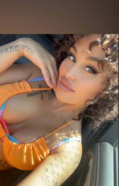 Photo of model @nikkistars