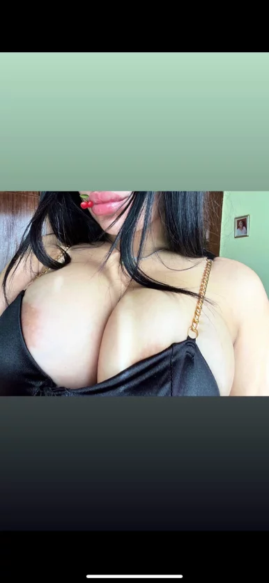 Photo of model @nikoletakiii