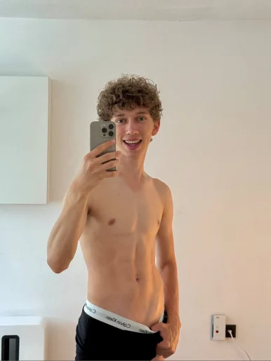 Photo of model @noahtwiink