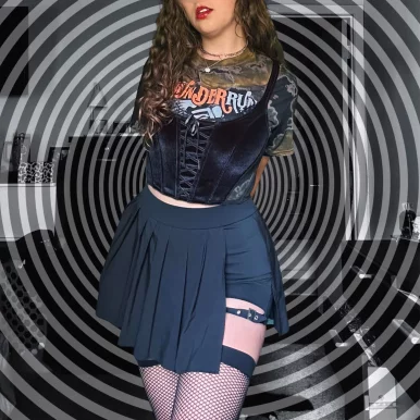 Photo of model @nymphlivv